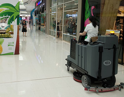 如何選購(gòu)洗地機(jī)？