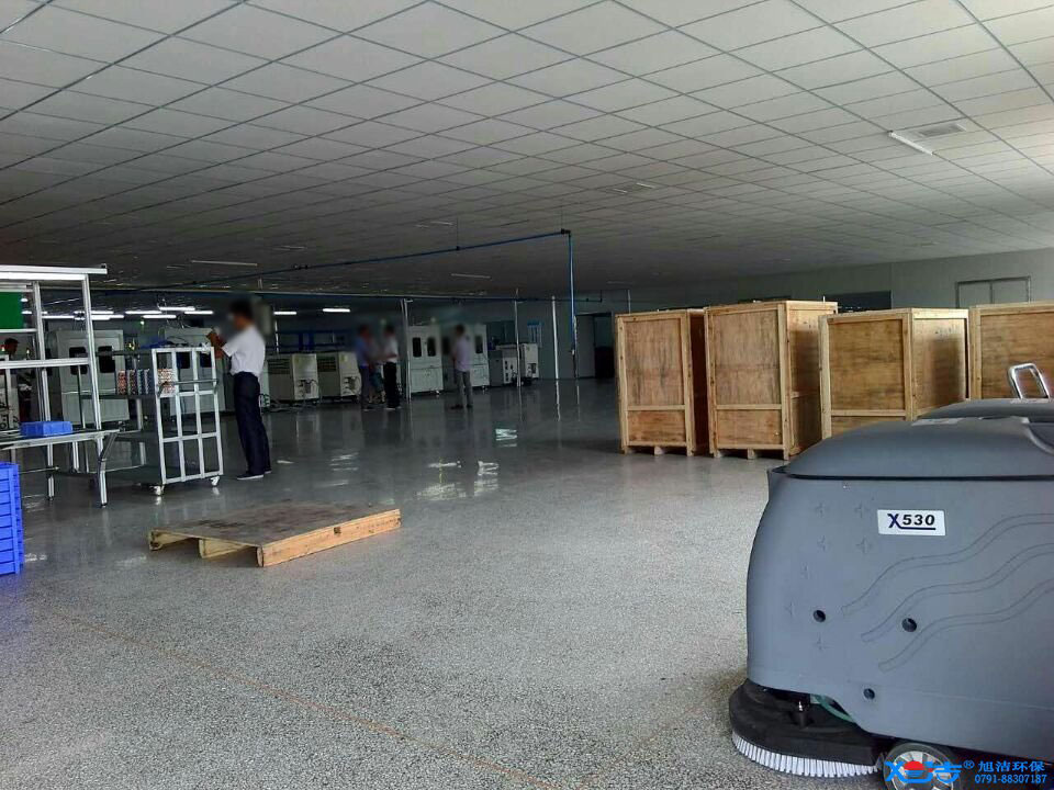 旭潔洗地機(jī)在手，工業(yè)廠房地面清潔